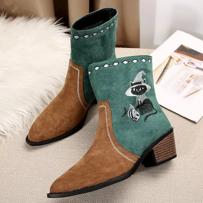 Western Cowboy Boots with Embroidered Design