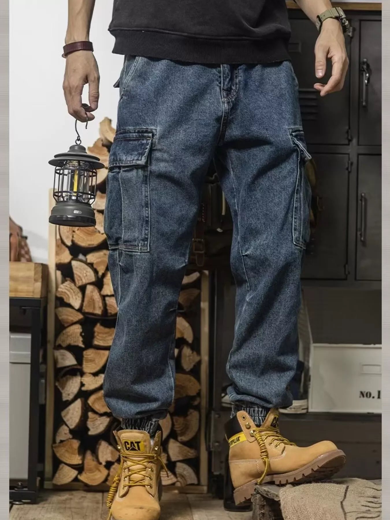 Men's Plus Size Vintage Wash Cargo Jeans