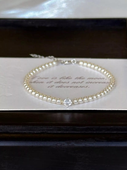 Adjustable Pearl Bracelet