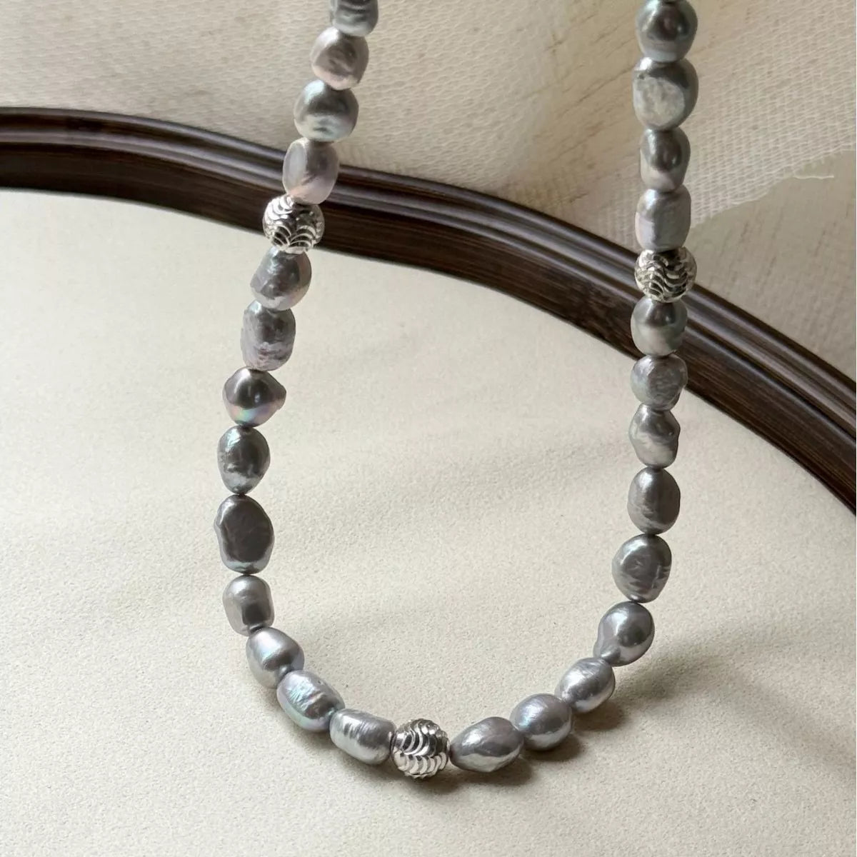 Pearl Choker Necklace