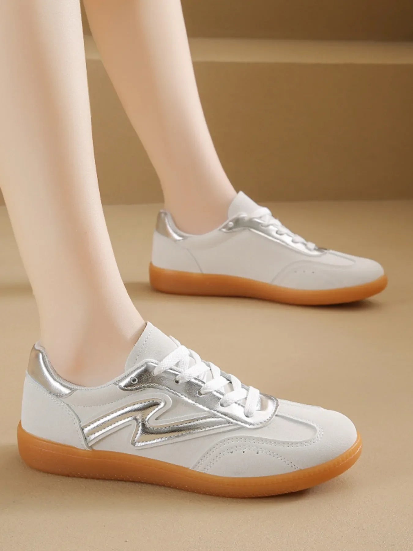 Round Toe Lace Up Sneakers