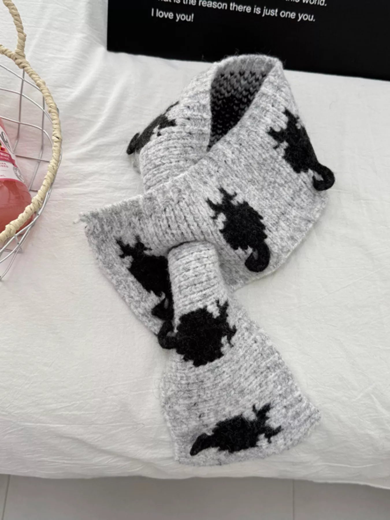 Knitted Contrast Pattern Warm Scarf
