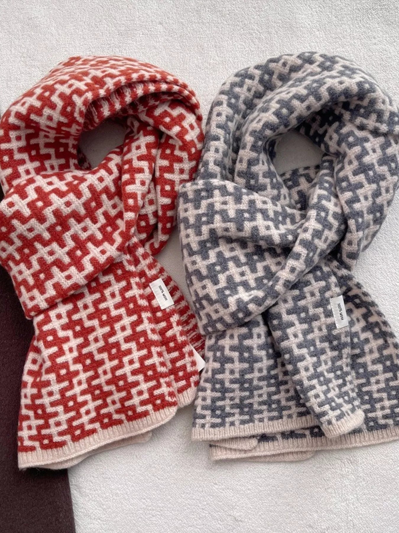 Wool Geometric Pattern Knitted Warm Scarf