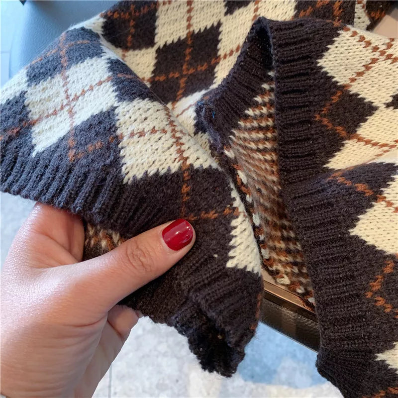 Argyle Knitted Winter Scarf