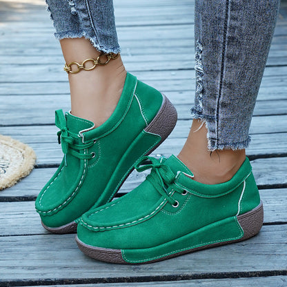 Lace Up Round Toe Sneakers