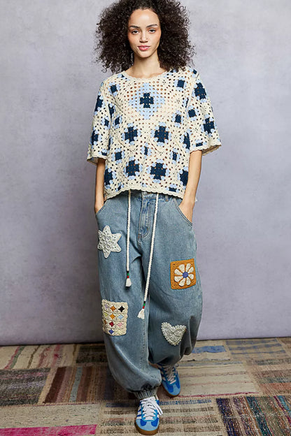 POL Round Neck Short Sleeve Color Pattern Crochet Top with Border Accents