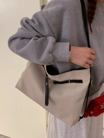 Buckle Decor Shoulder Bag
