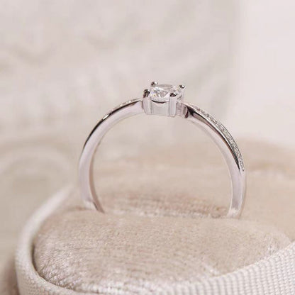 925 Sterling Silver Moissanite Ring