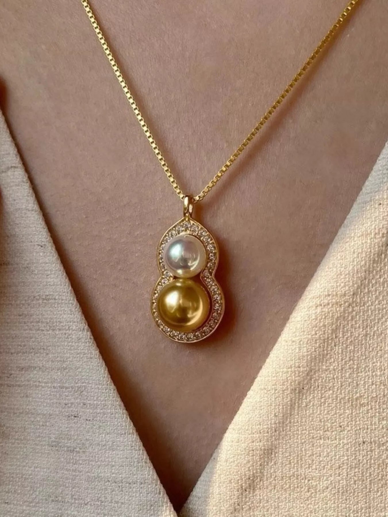 Gourd Pendant Necklace