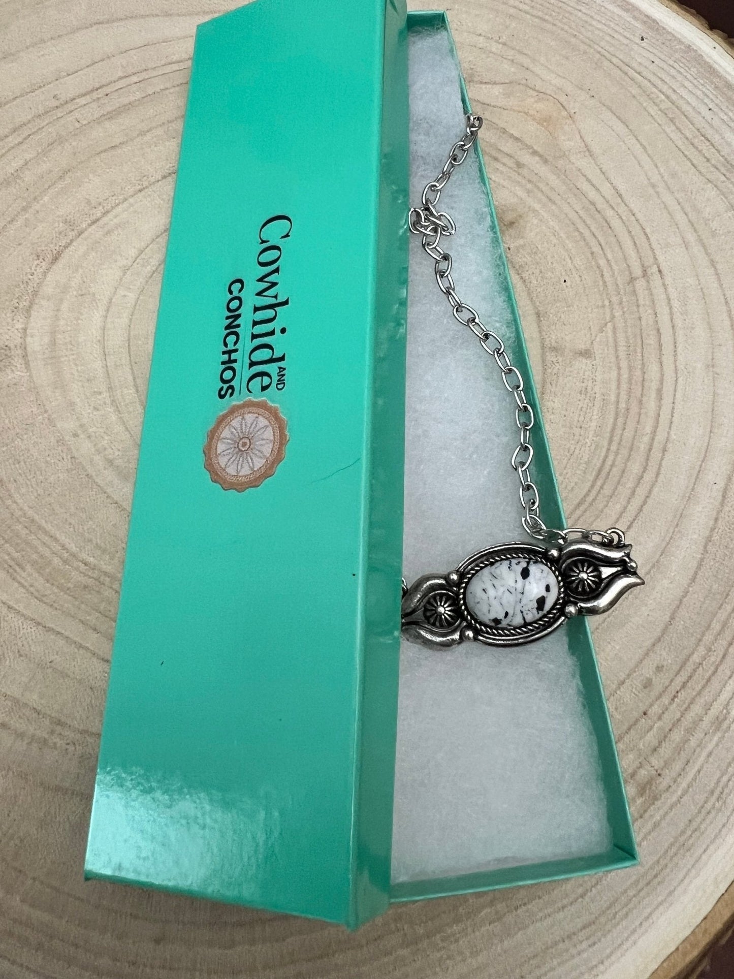 Faux White Buffalo Bar Necklace - 18 inch + 3