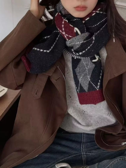 Classic Argyle Knitted Winter Scarf