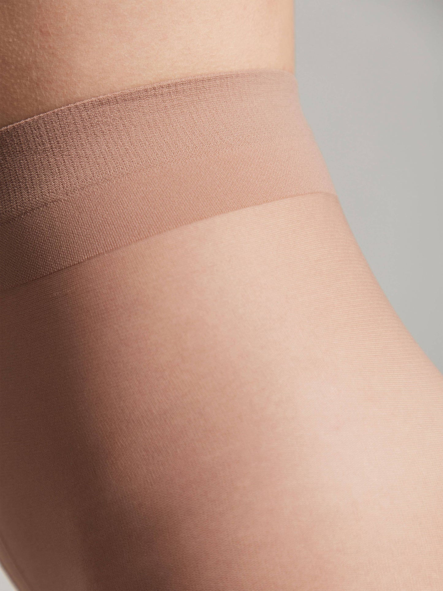 Conte Tango 20 Den - Classic Sheer to Waist T-top Women's Tights (8С-48СП)