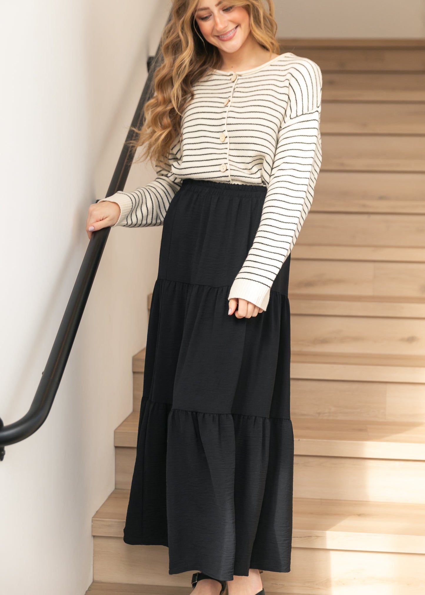 Jill Stretch Waist Tiered Maxi Skirt