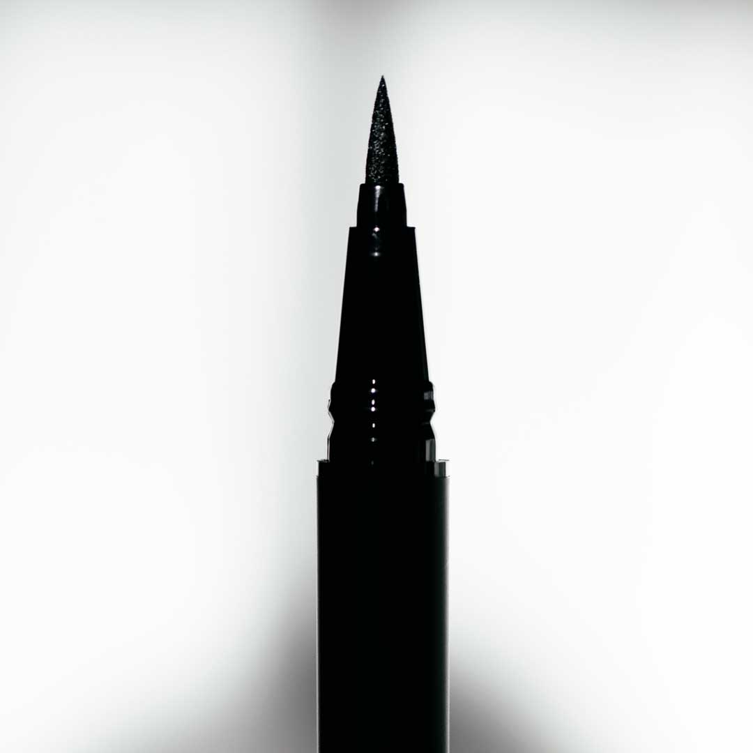 Side Chick | Eyelash Extension Safe Liquid Eyeliner