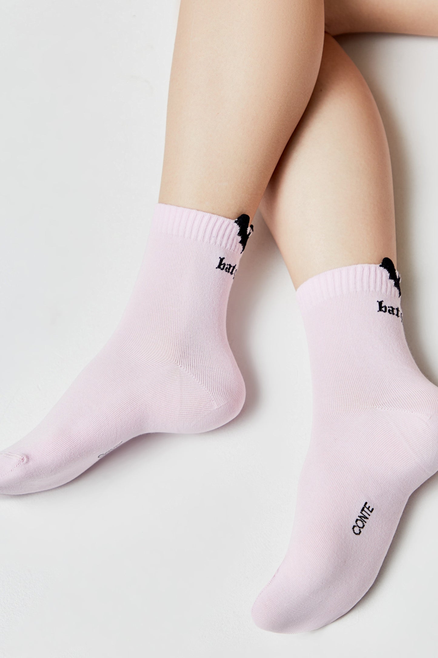 Cotton Socks Conte Classic 245 - Picot "Batgirl"