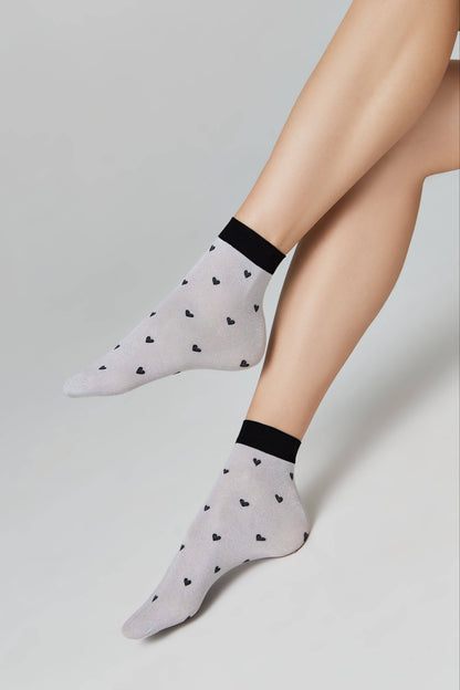 Shimmering Socks Conte Fantasy - "Hearts" Designs