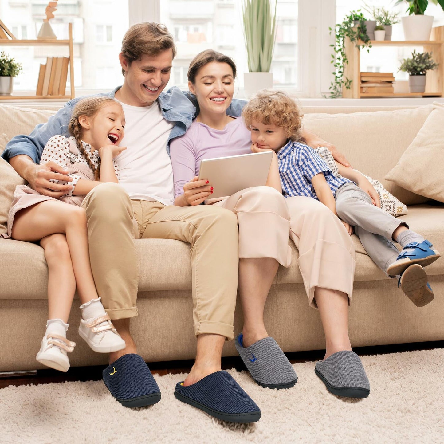 Reimferce Women Slippers Memory Foam Non Slip Indoor Outdoor Size 46/47