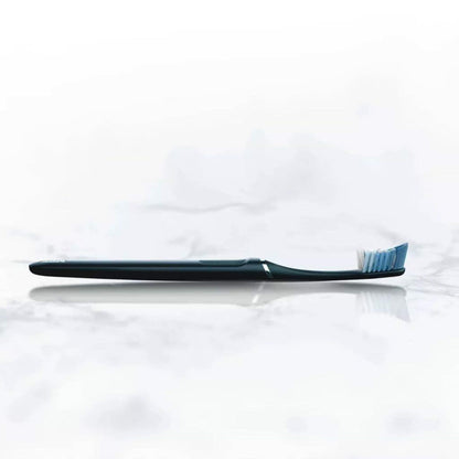 Oral-B Clic Manual Toothbrush Onyx Black with Magnetic Holder 1 Count