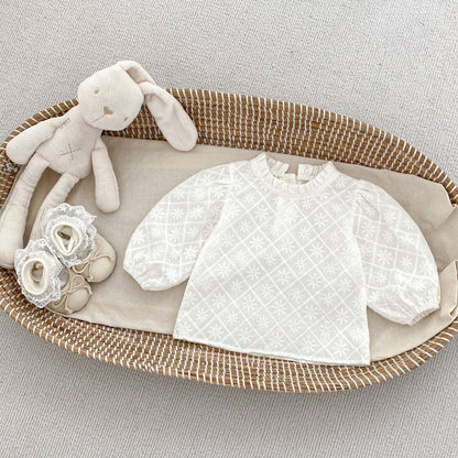 Arrival Spring Girls Long Sleeves Simple Floral Embroidered Top and Denim Overalls Set Clothing Set