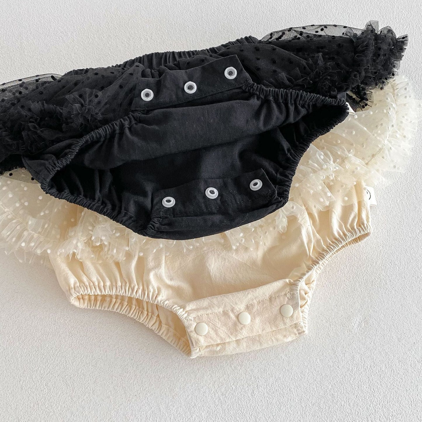 Summer Hot Selling Baby Girls Sleeveless Solid Color Vest and Tulle Patchwork Bloomers Clothing Set