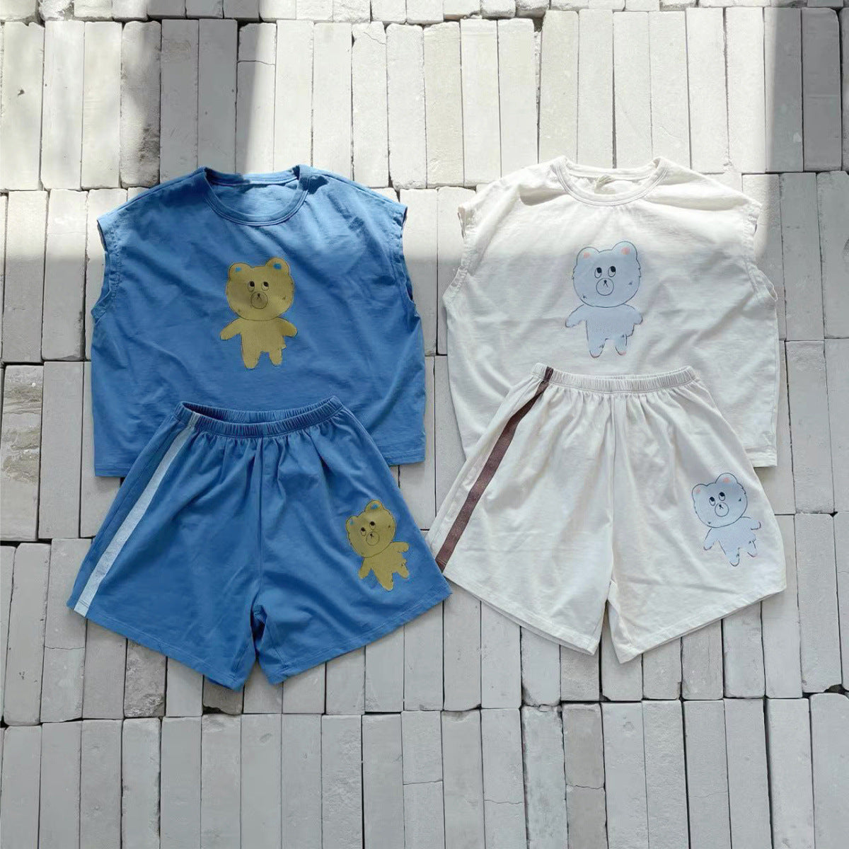 Summer Hot Selling Baby Kids Unisex Sleeveless Teddy Bear Printed T-shirt and Shorts Casual Clothing Set
