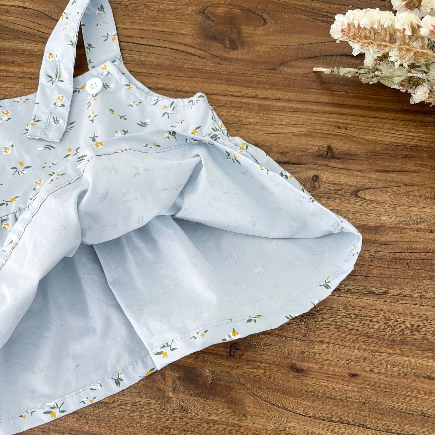 Summer Arrival Baby Kids Girls Sleeveless Floral Pattern Strap Overalls and Beige Onesies Clothing Set