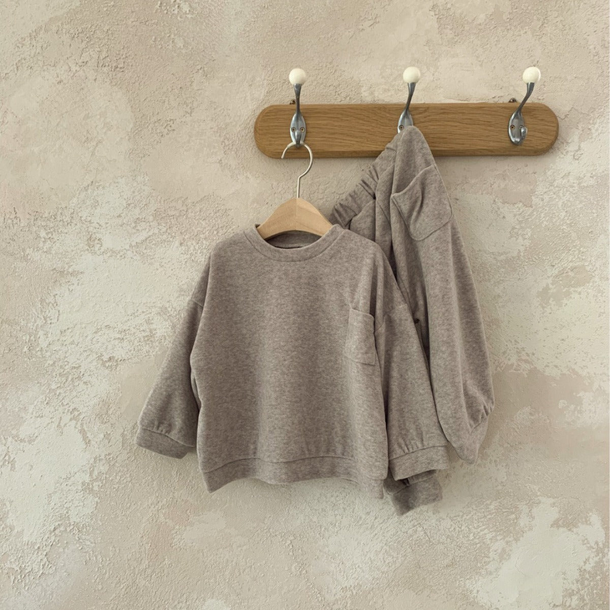 Spring Baby And Kids Unisex Solid Color Pullover Top With Pocket And Pants  Clothing Set