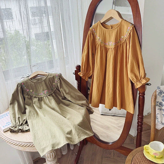 Arrival Autumn Girls Flowers Embroidery Pattern Long Sleeves Dress