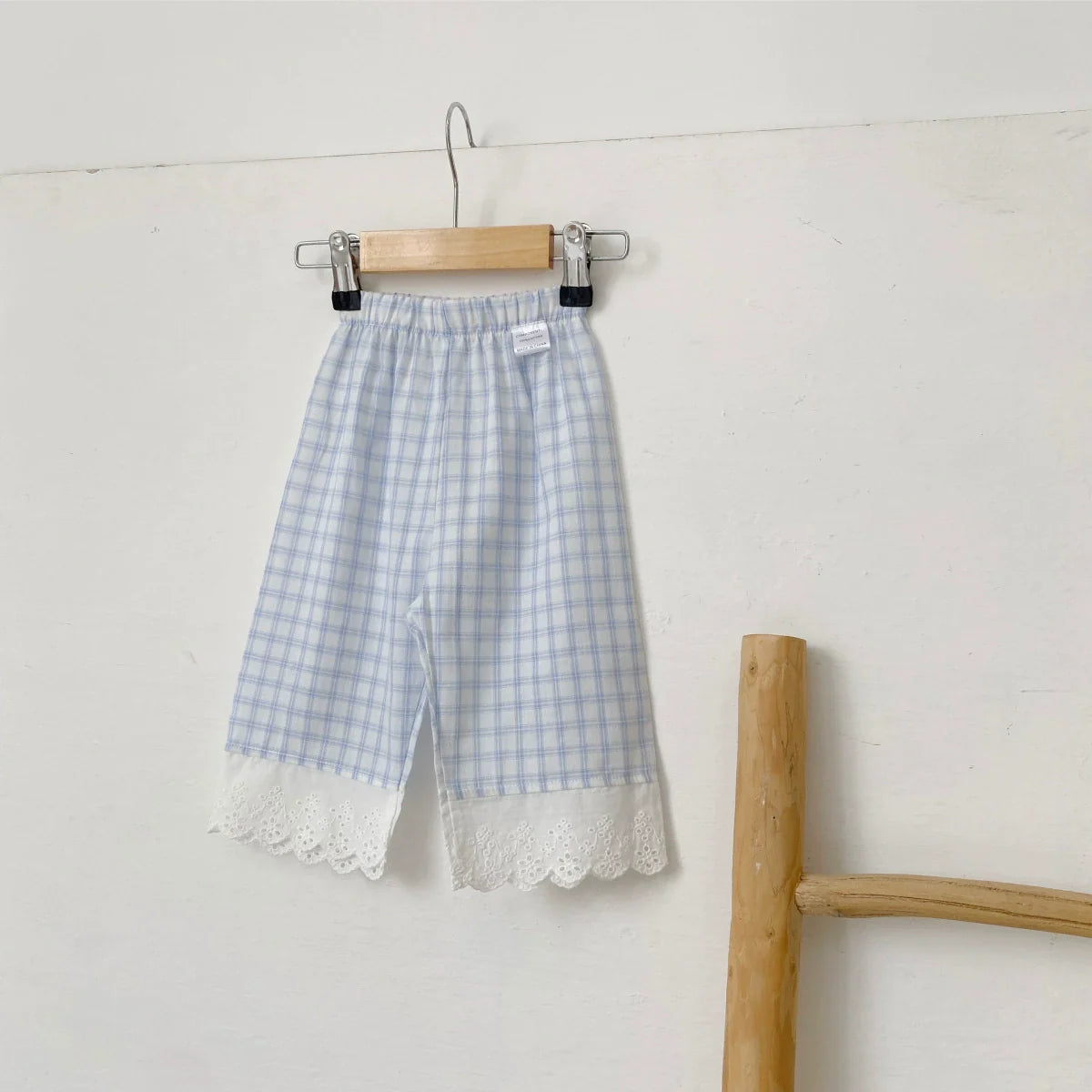 Summer Arrival Kids Girls Lace Decorated Plaid Pants