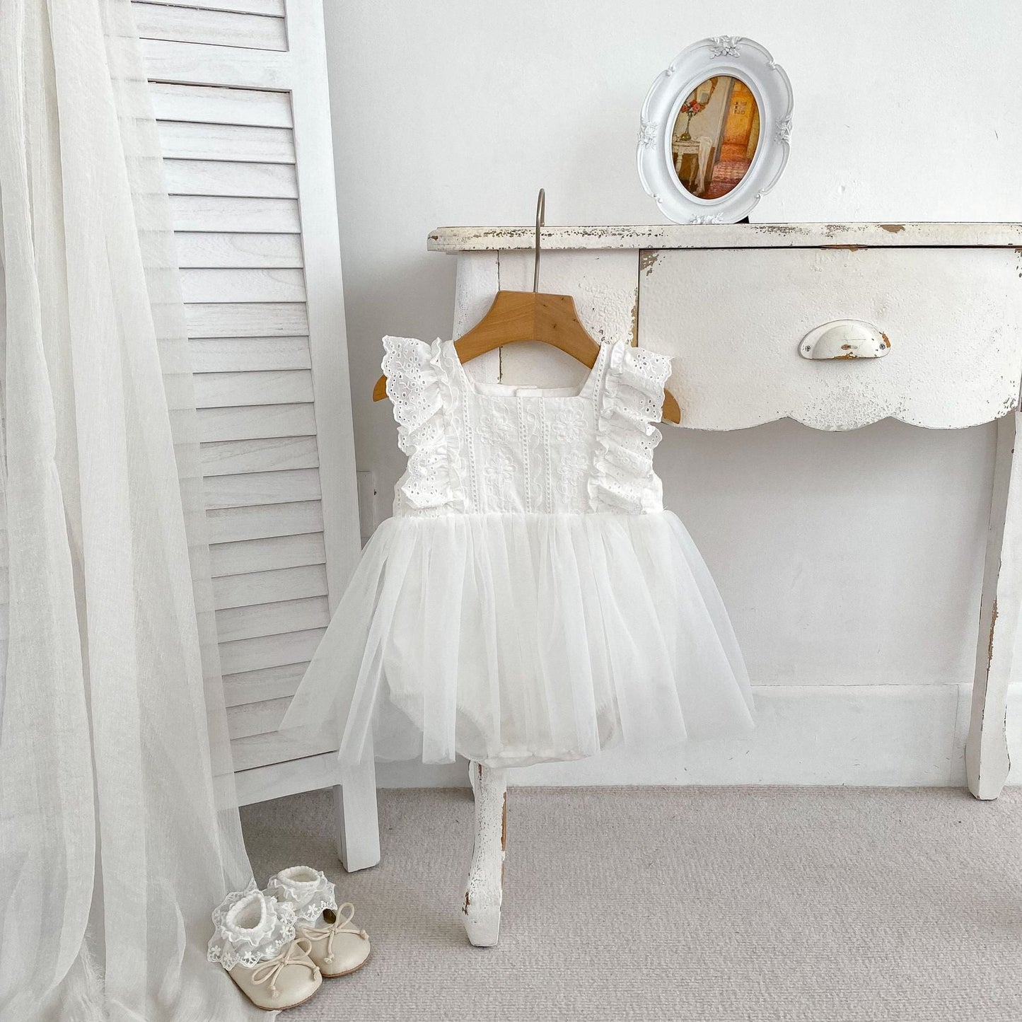 Summer Girls Flower-Embroidered And Hollow Out Strap White Onesies Dress