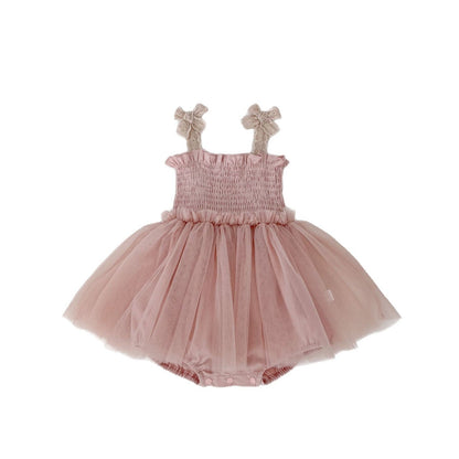 Summer Arrival Baby Girls Cute Solid Color Pleated Sleeveless Dress Design Strap Onesies