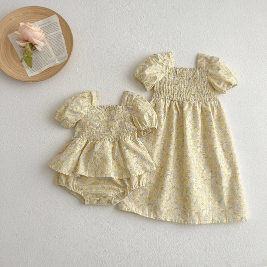 Baby Ditsy Flower Graphic Puff Sleeves Oneseis And Dress